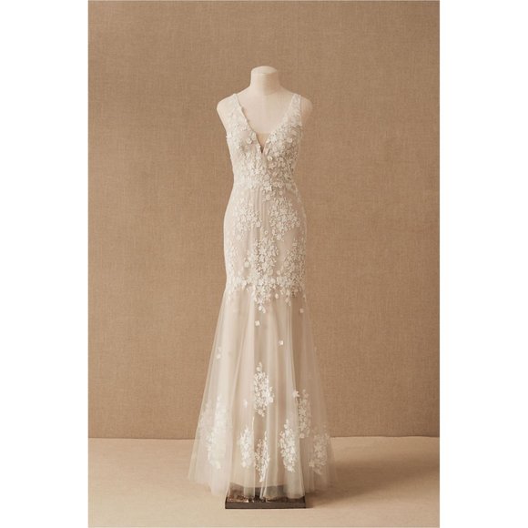 BHLDN Willowby Nikola Aliyah Wedding Gown Size 2 and 8 NEW - Picture 11 of 11